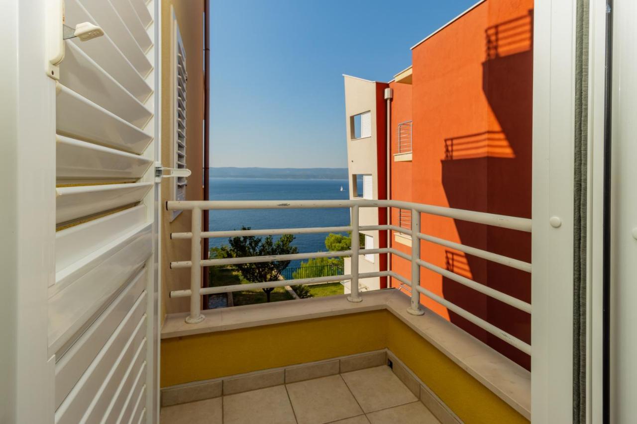 Luxury Apartments Villa Ruzmarina With New Heated Infinity Pool And Lounge Area Marusici  Exteriér fotografie